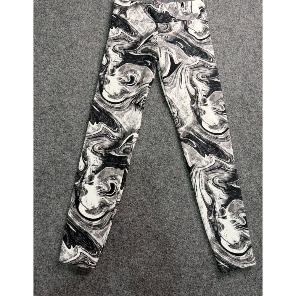 Eye Candy Black and White Swirl Women's Leggings. Size Small.